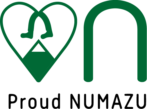 Proud NUMAZUロゴマーク（山歩き）