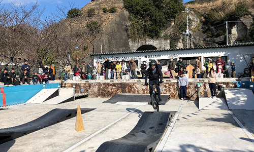 スキルパークオープンイベント　テープカットの様子