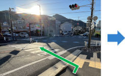 黒瀬橋(くろせばし)に到着したら、歩道に沿って右折し、1つ目の交差点を左(東)に渡る。
