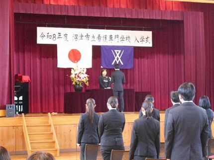 卒業生のみなさん