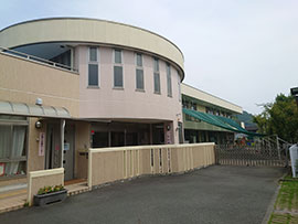 しんあい保育園 園舎外観