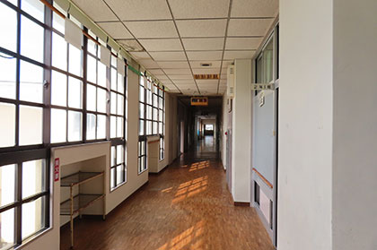 旧第二小学校　校舎内廊下
