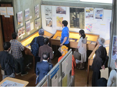 展示説明会の様子