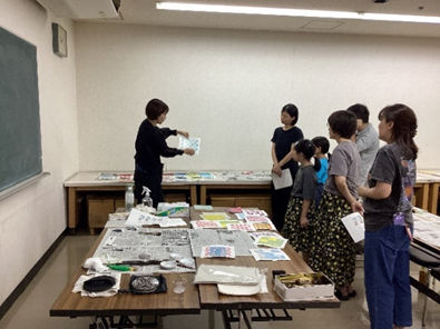 多色木版画ワークショップの様子