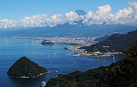 沼津から見る富士山（発端丈山）