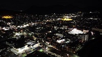 港大橋から南東向き（夜景）