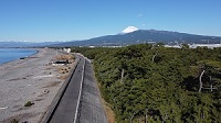 千本浜海岸と富士山
