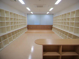 内浦地区センター　図書コーナー