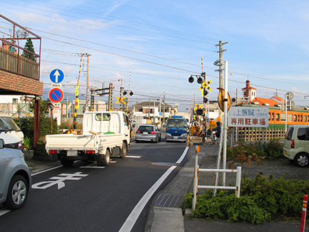 高田踏切