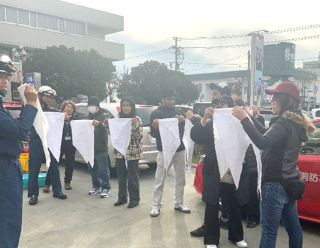 防災講座に参加に参加するみなさん
