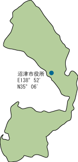 沼津市内　沼津市役所の位置（東経　138度52分、北緯　35度06分）